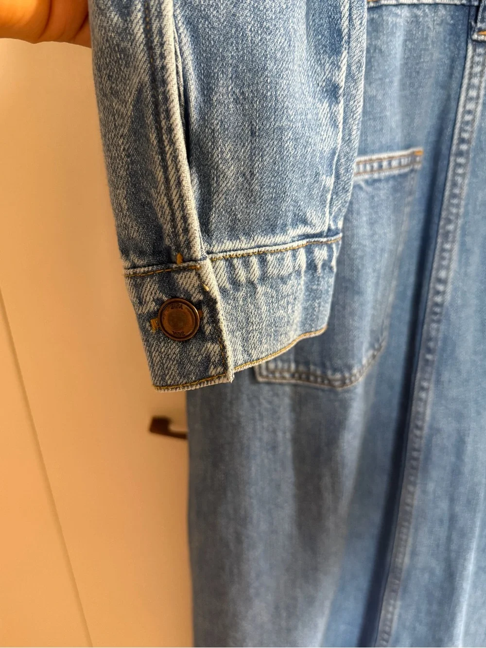Classic Denim Button-Front Maxi Dress - Picture 7 of 8